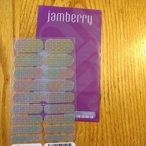 NWT Jamberry Nail Wraps in Take Aim